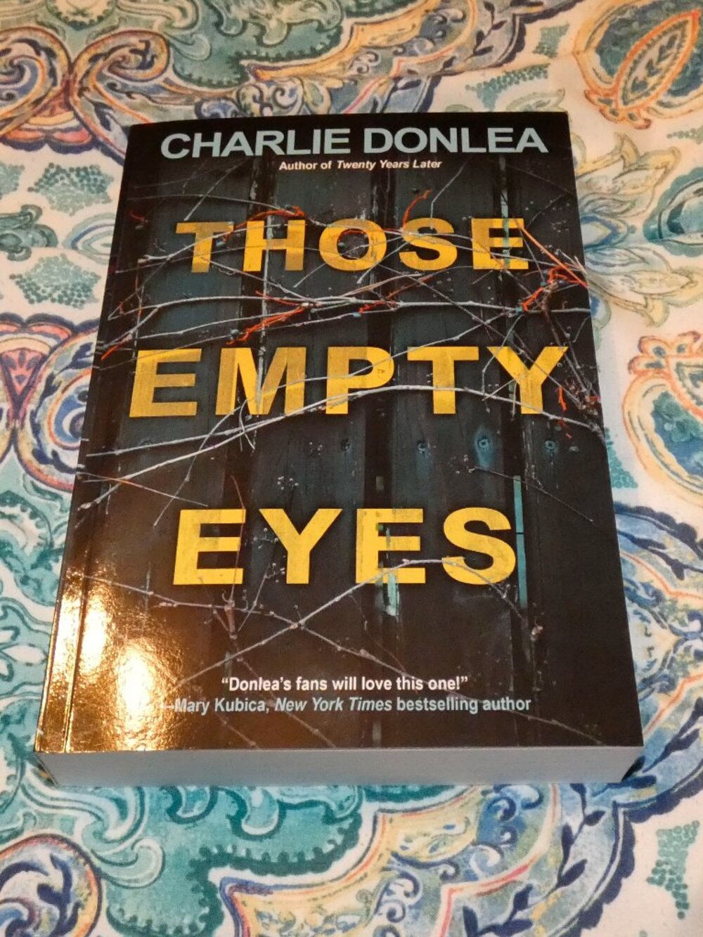 Those Empty Eyes by Charlie Donlea